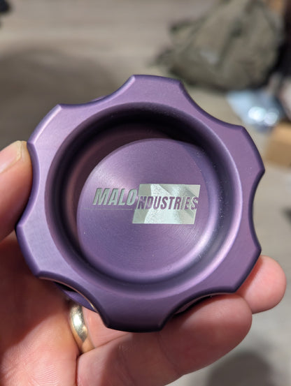 MaLo BMW Billet Aluminum Oil Filler Cap WITH BLEMISHES